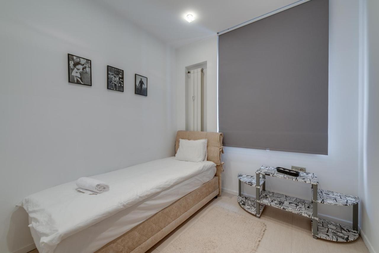 Top Center Apartment Next To Vitosha Boulevard صوفيا المظهر الخارجي الصورة