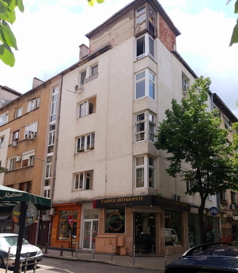 Top Center Apartment Next To Vitosha Boulevard صوفيا المظهر الخارجي الصورة